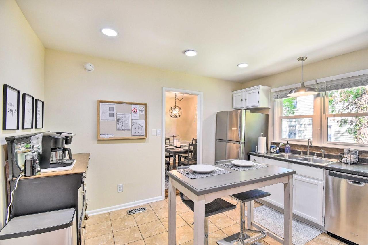 Charming Hampton Home With Yard 2 Mi To Beach! 外观 照片